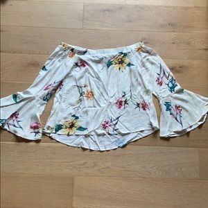 Forever 21 off-the-shoulder floral blouse